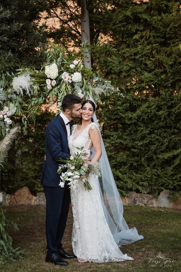 Κατερίνα & Πάνος: Υπέροχος boho- chic γάμος σε παστέλ νότες από την Paris Flowers