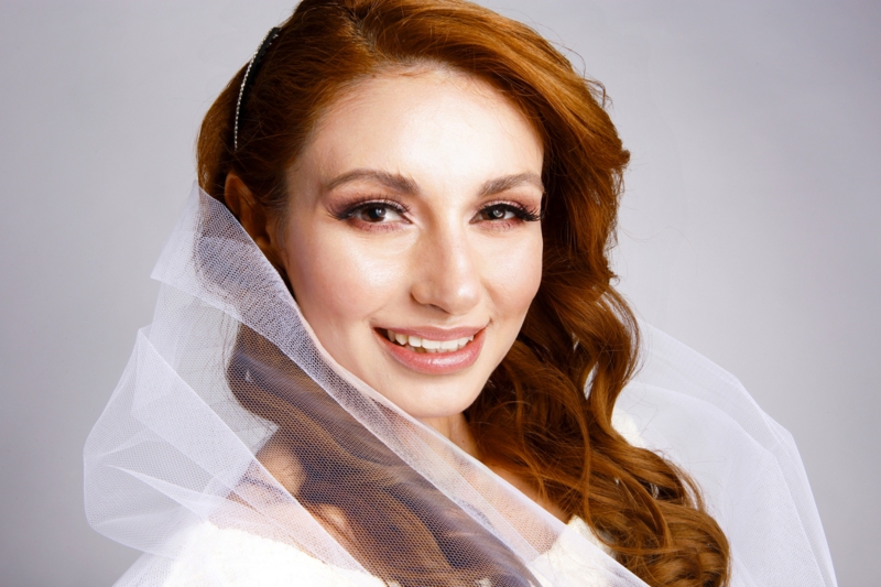 Νυφικό μακιγιάζ από τη Nicole K με τη λάμψη και τη φωτογένεια ενός μοντέλου για την  ημέρα του γάμου σας