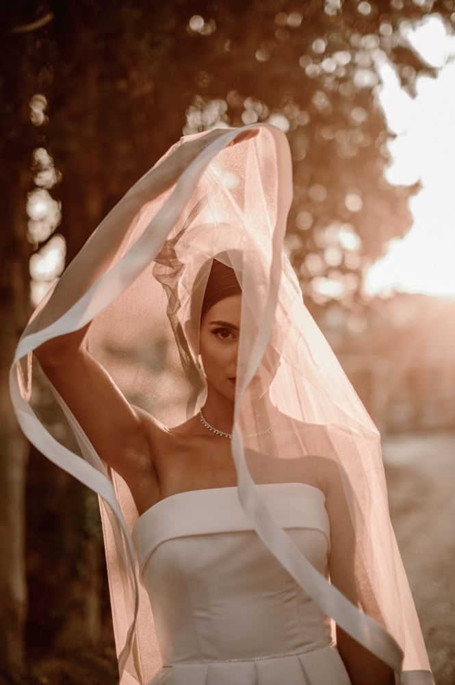 kt bride with veil 2022 10