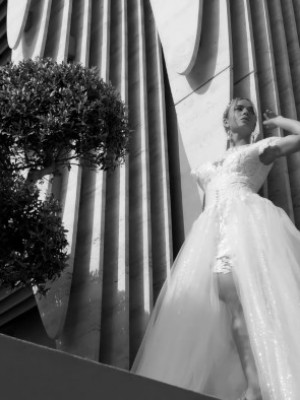 Η Victoria Kyriakides παρουσίασε στην Νέα Υόρκη την Bridal Spring 2020 συλλογή της