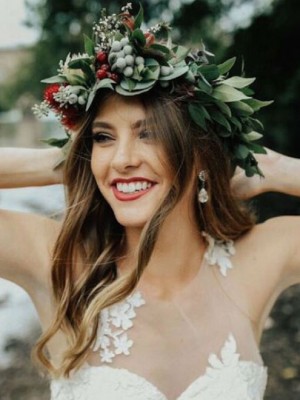 Flower crowns: Η αγαπημένη επιλογή για νύφες ανά τους αιώνες