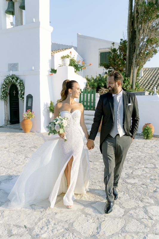 Ρομαντικός και κομψός γάμος στην Κέρκυρα! - Σπύρος & Έλενα