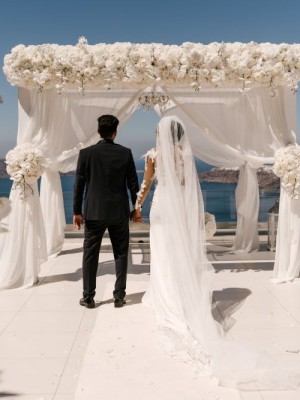 Jalila & Karim: Luxury chic Μαροκινός γάμος στη Σαντορίνη