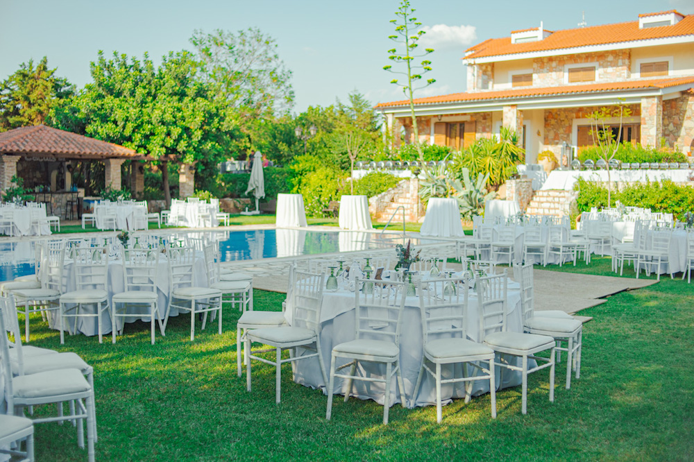 Κτήμα Ανεμολίθι: Ονειρεμένος γάμος σε έναν καταπράσινο παράδεισο μόνο 90 λεπτά από την Αθήνα