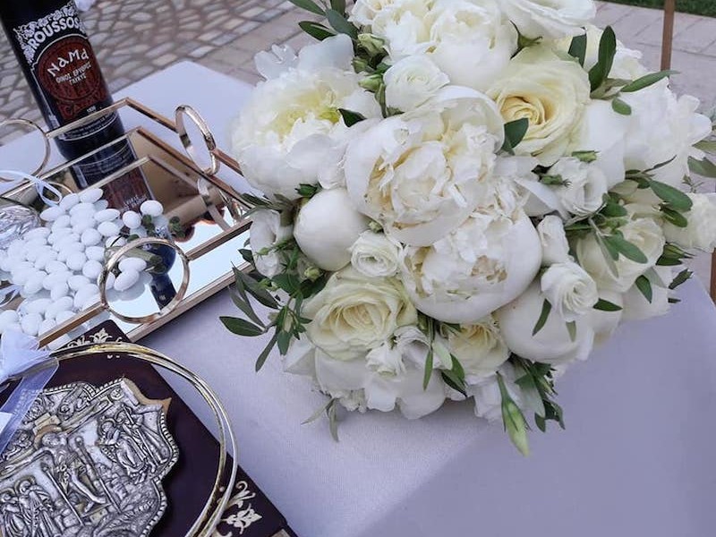 Le Fleuriste: Απογειώστε τον γάμο σας με luxurious floral αριστουργήματα!