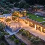 Kourtesis Wine Estate: Γιορτάστε την αγάπη σας με all time class αισθητική και φινέτσα, σε έναν ρομαντικό αμπελώνα στην καρδιά της Άνδρου.