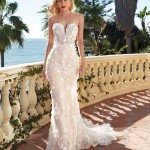 Ο Demetrios πρωταγωνιστεί στα πιο hot bridal trends του 2024 και απογειώνει τη νυφική σας εμφάνιση!
