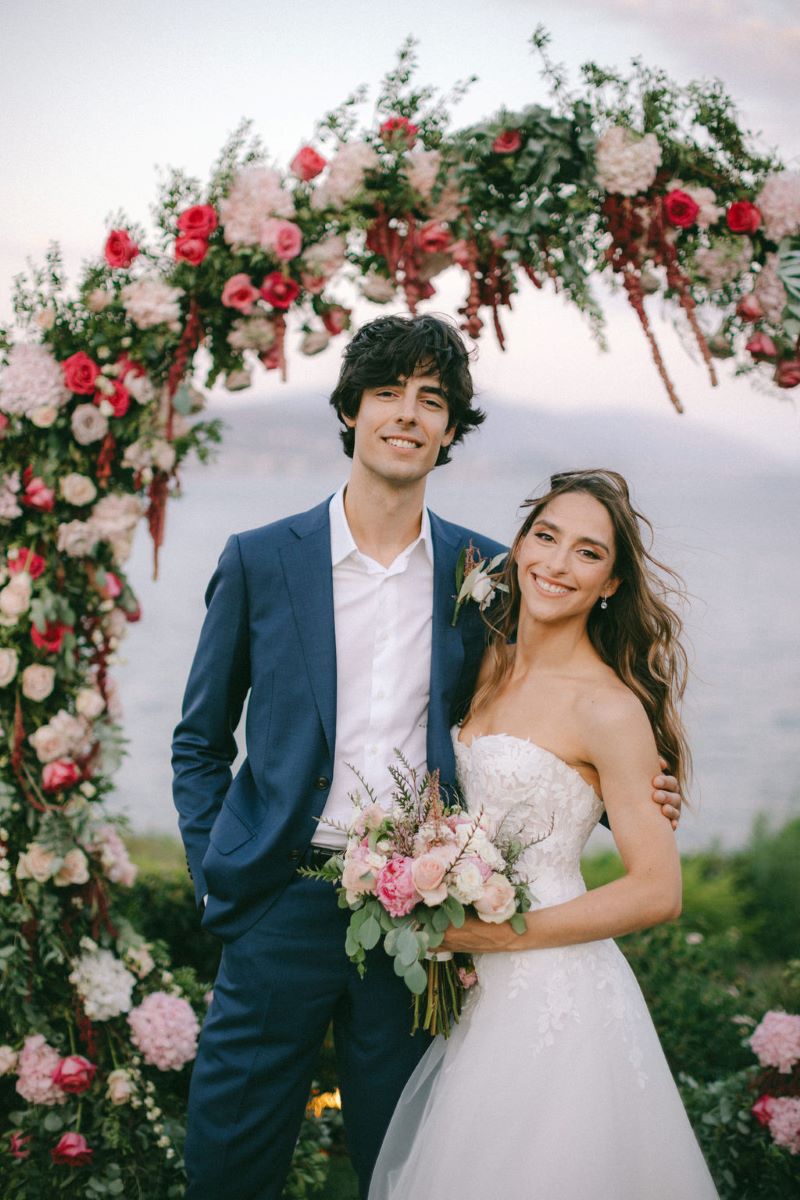 Emma & Philip: Chic & classy wedding με φόντο το απέραντο γαλάζιο!
