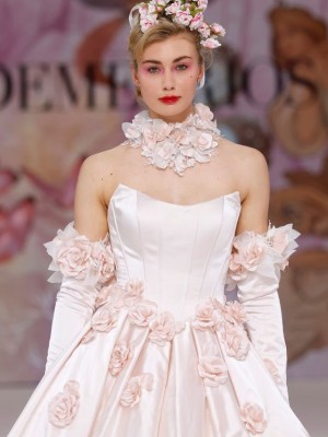 Demetrios Collection 2026 : Η Κομψότητα του Παρελθόντος, η Τόλμη του Σήμερα