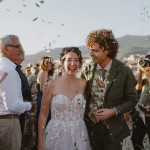 Ο oνειρικός γάμος της Rebecca & του Δημήτρη στην Καρδαμύλη