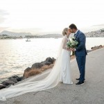Lily & Sotiris: Από το Παρίσι με Αγάπη στο νησιώτικο φώς του Πόρου