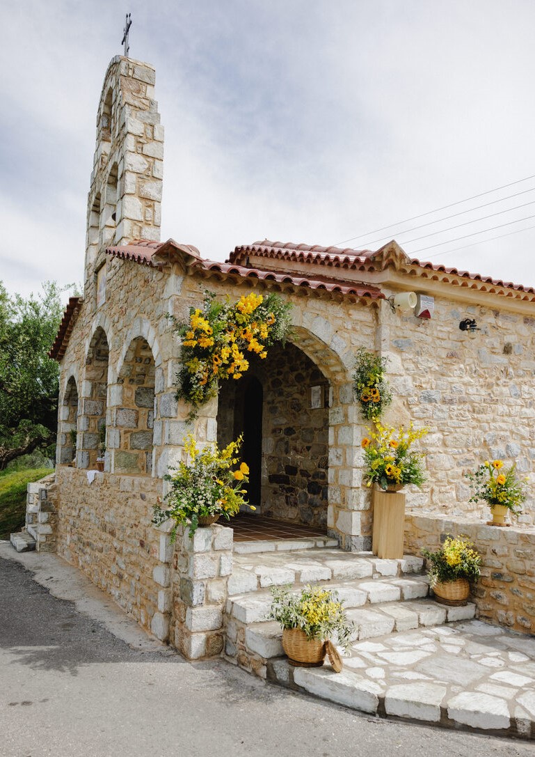 Η βάπτιση της Εβελίνας- Μια δροσερή, ανοιξιάτικη δημιουργία με την υπογραφή Noufaro Flowers