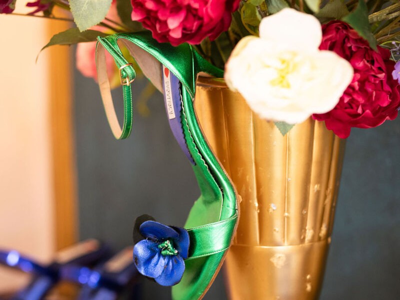 Savrani Creations - 15 χρόνια χειροποίητα νυφικά παπούτσια με θεατρική αίγλη