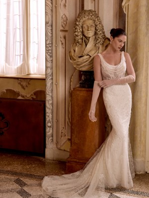 Νυφικά Γοργονέ: τονίζουν έντονα τη θηλυκότητα