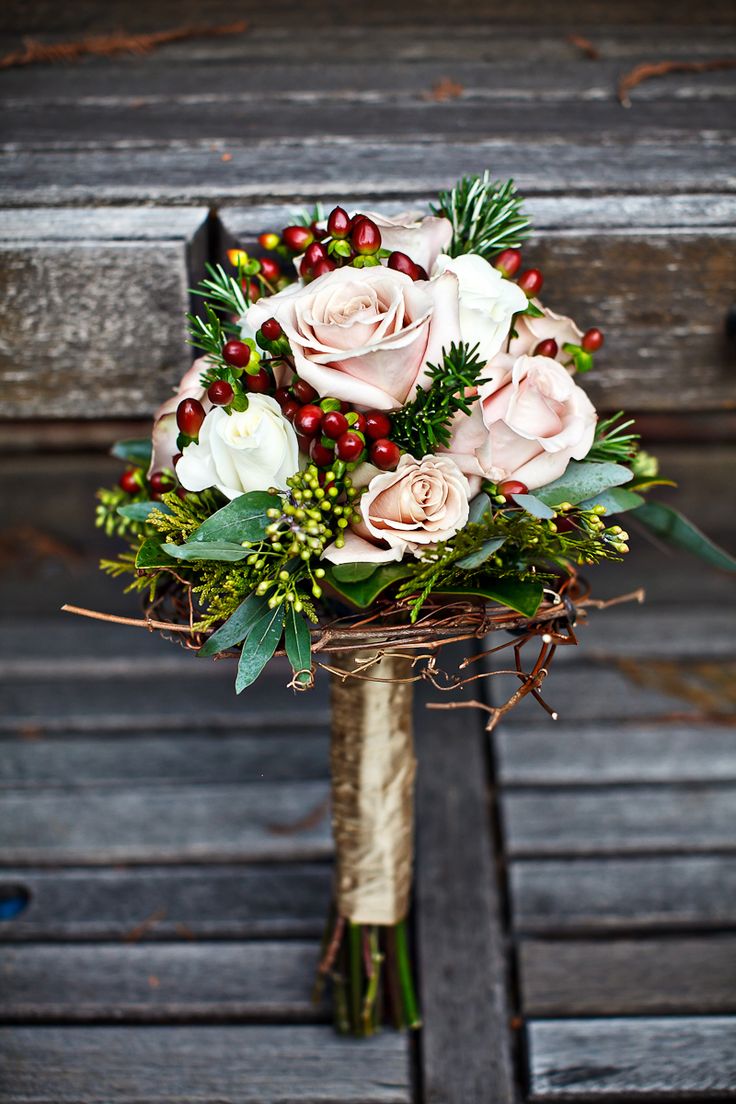 winter wedding bouquet unconventional winter wedding bouquets 16