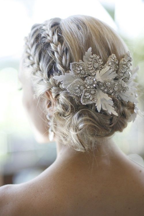 winter wedding hair Sparkly Hair Clip Chelsey Boatwright Photography 1