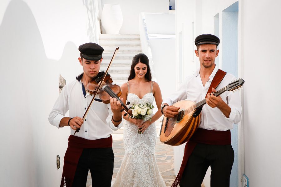 Skye & Cory: Glamorous Wedding in Santorini