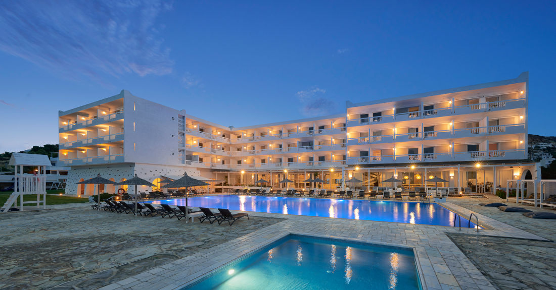 Tinos Beach Hotel- φιλοξενία και μοντέρνο κυκλαδίτικο περιβάλλον για τον τέλειο destination γάμο!