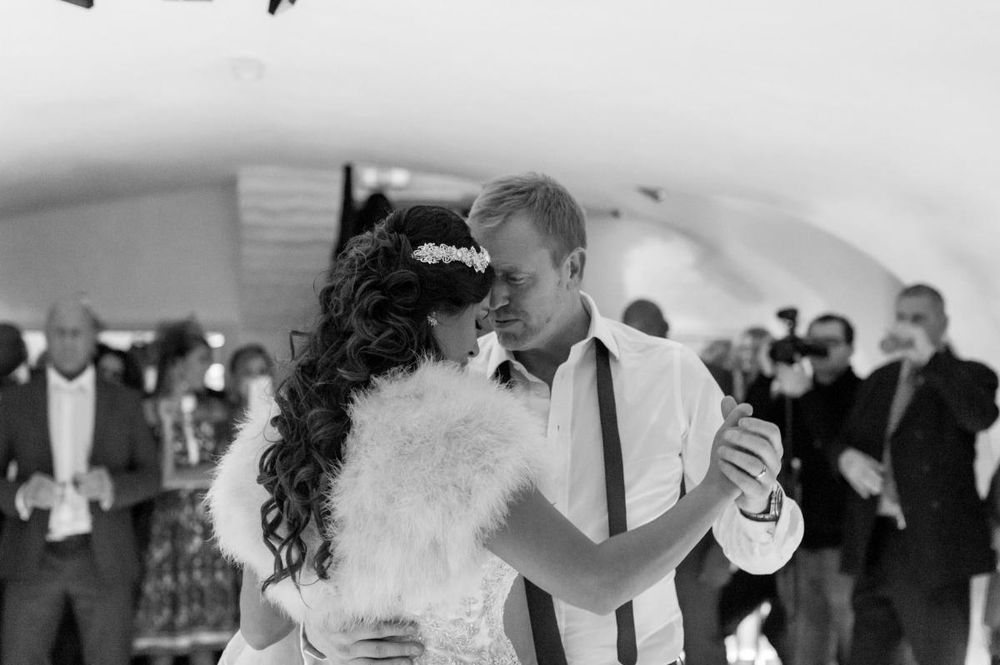 tryfonas wed reception couple dancing 17