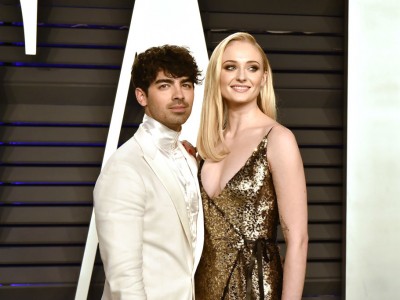 Ο Joe Jonas και η Sophie Turner παντρεύτηκαν!