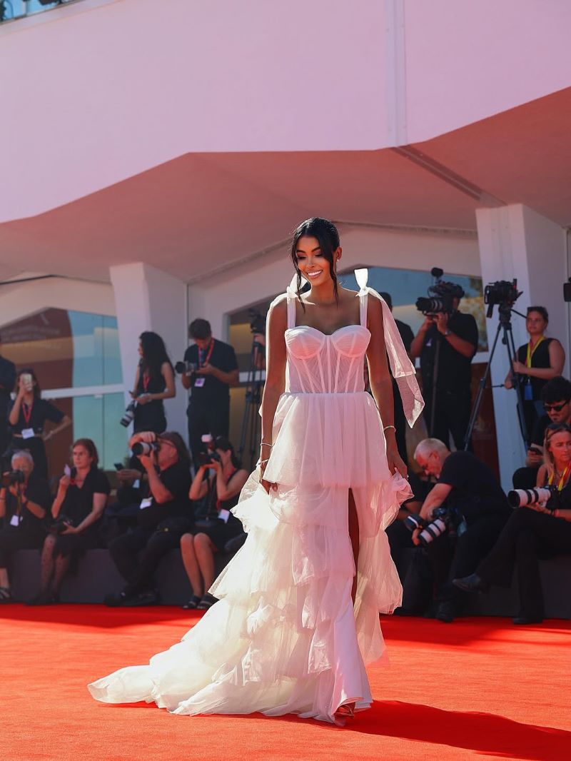 DEM 04 800 Onorata di aver assistito alla prima di The Voice of Hind Rajab a Venezia. Un film che tras