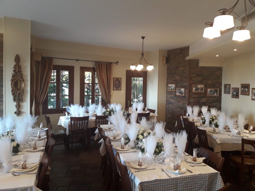 dryades 16.wedding table jpg