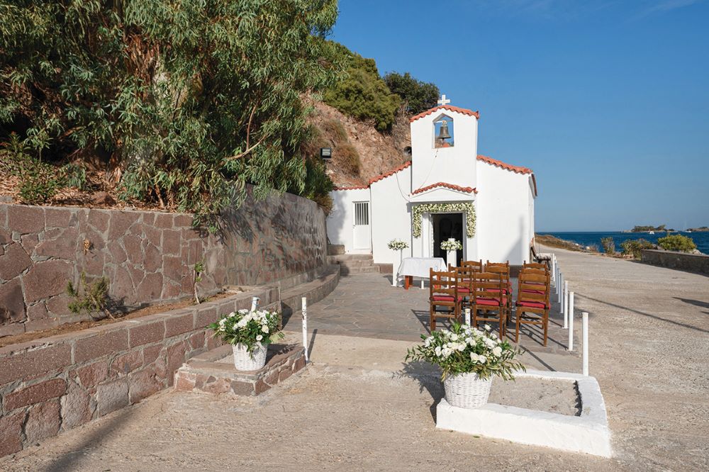 04 CHURCH EXTERIOR
