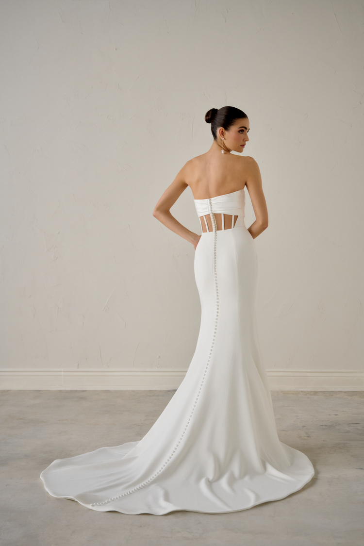 99359 Lyric FB Justin Alexander Signature 0982