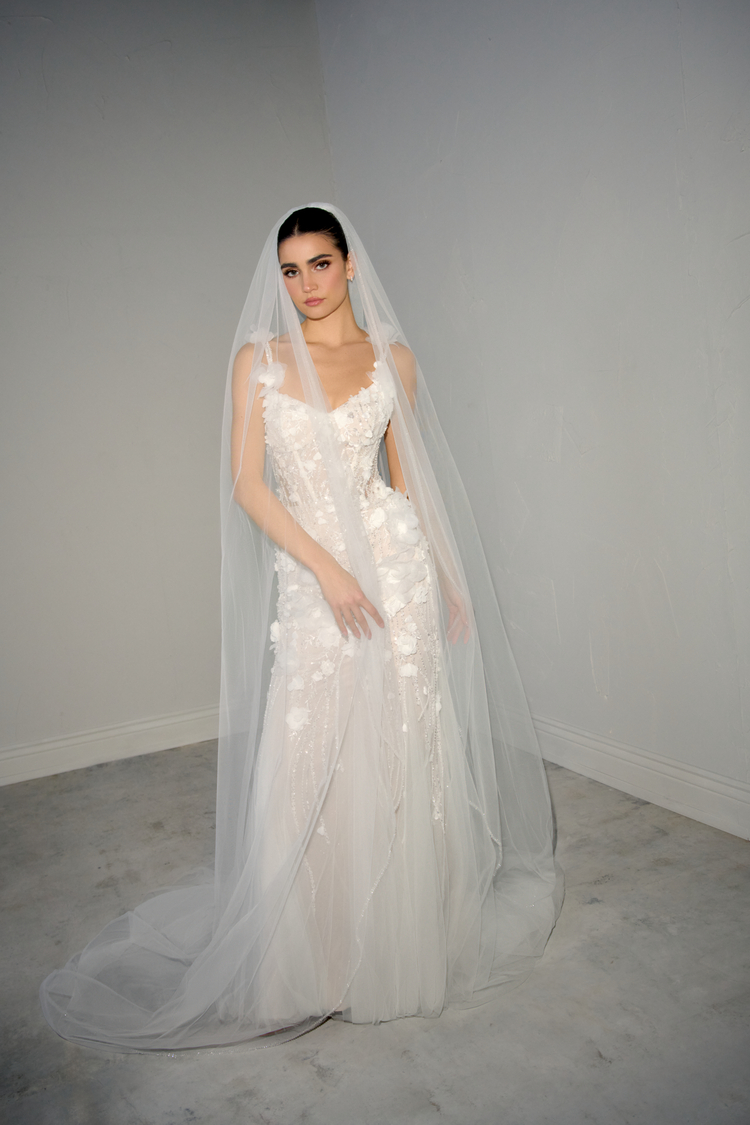 99363 Ambrosia X Justin Alexander Signature 1690