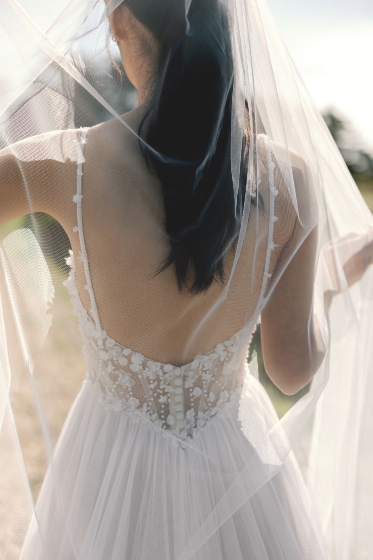 WILLOW 02 750 11412 Willow DTS Adore Justin Alexander 1