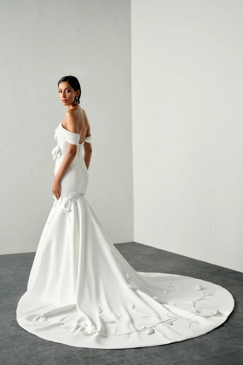 99380 Tilerina FB Justin Alexander Signature