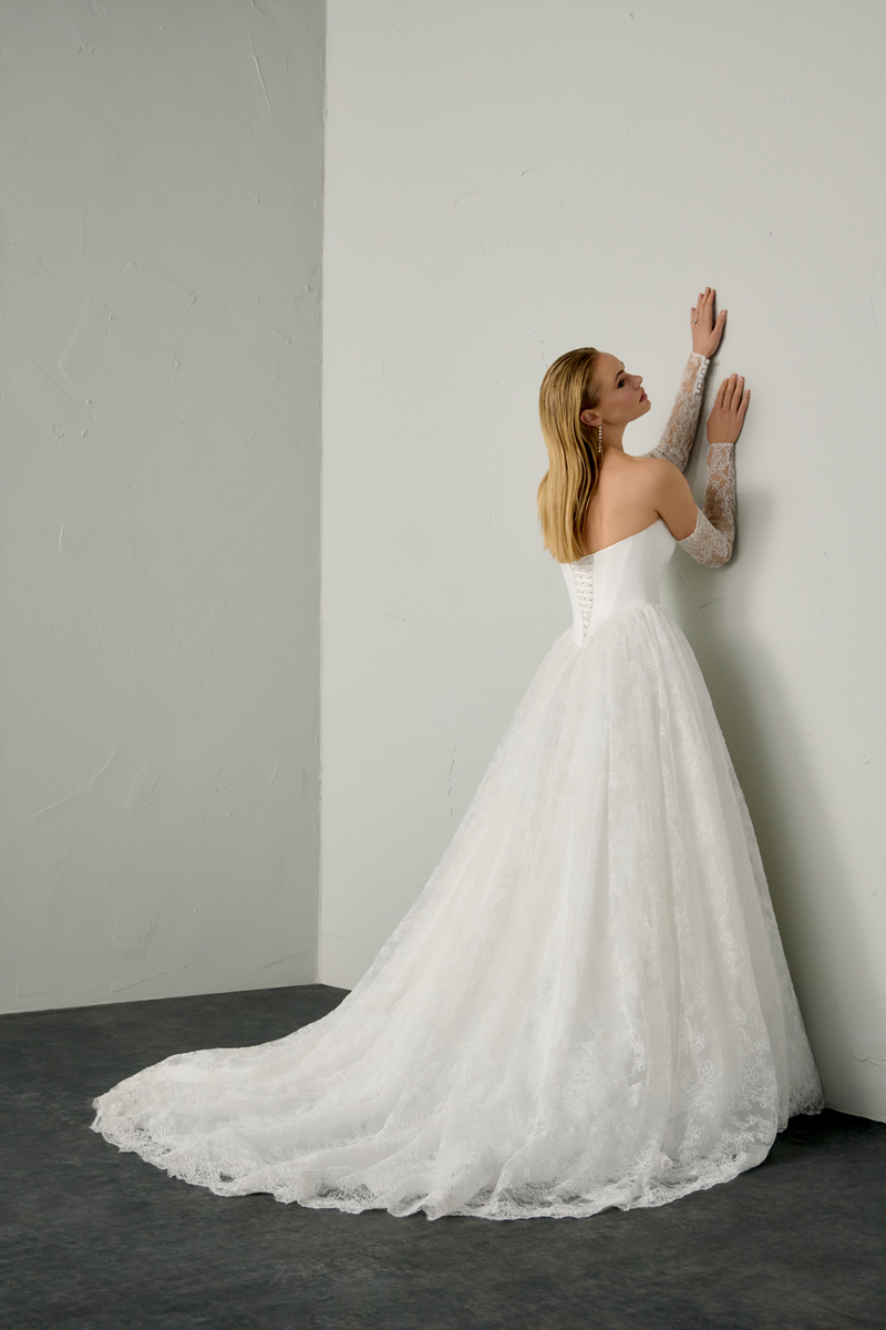 99389SL Sable Sleeves FB Justin Alexander Signature