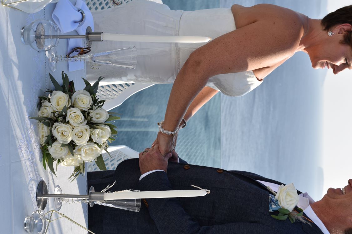 PJ 06 COUPLE HANDS 750