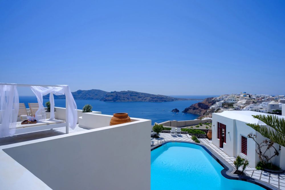 nikos villa. 03a