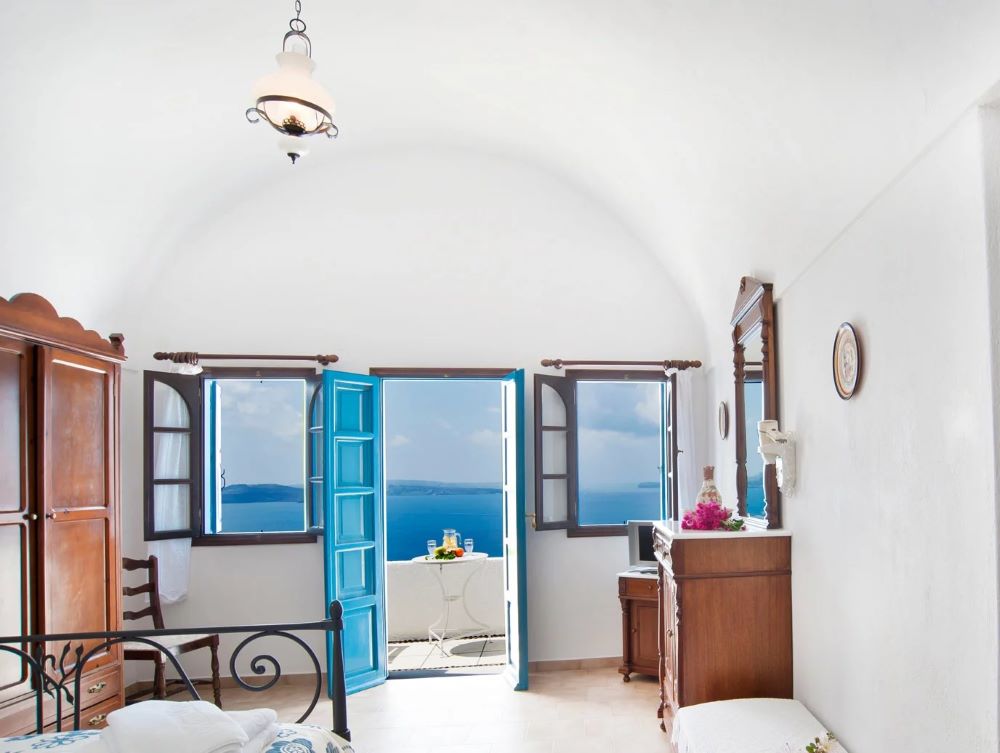 nikos villas junior suite .jpg08a