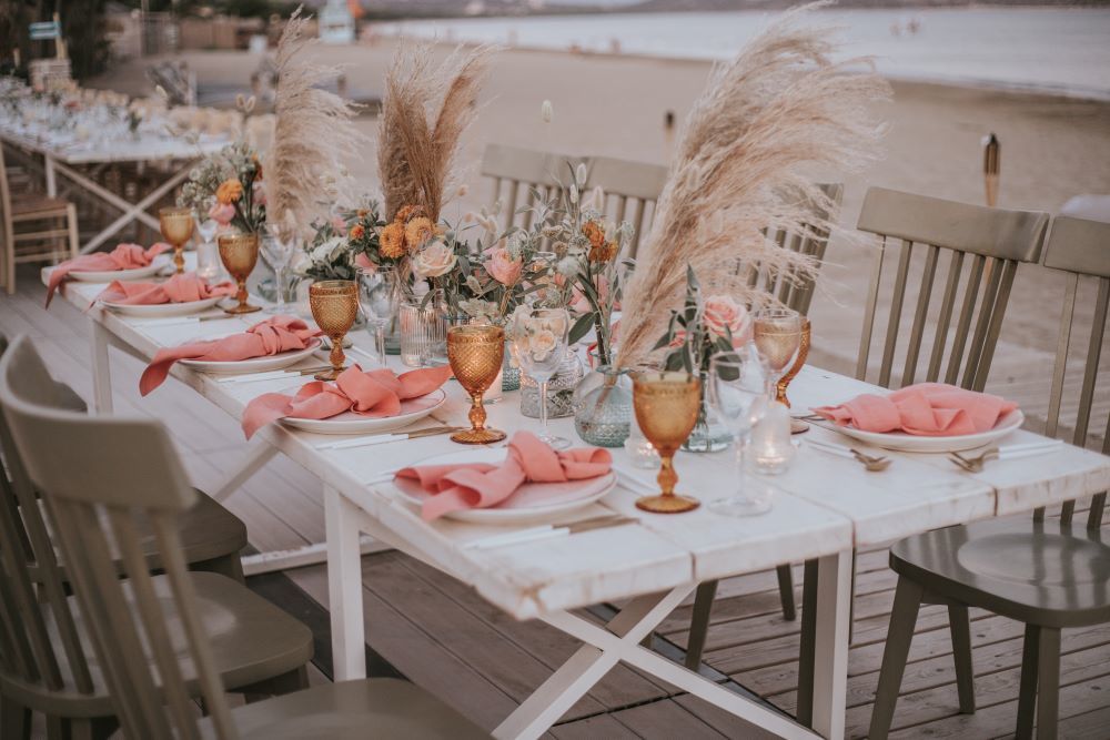 chaliasou table somon beach