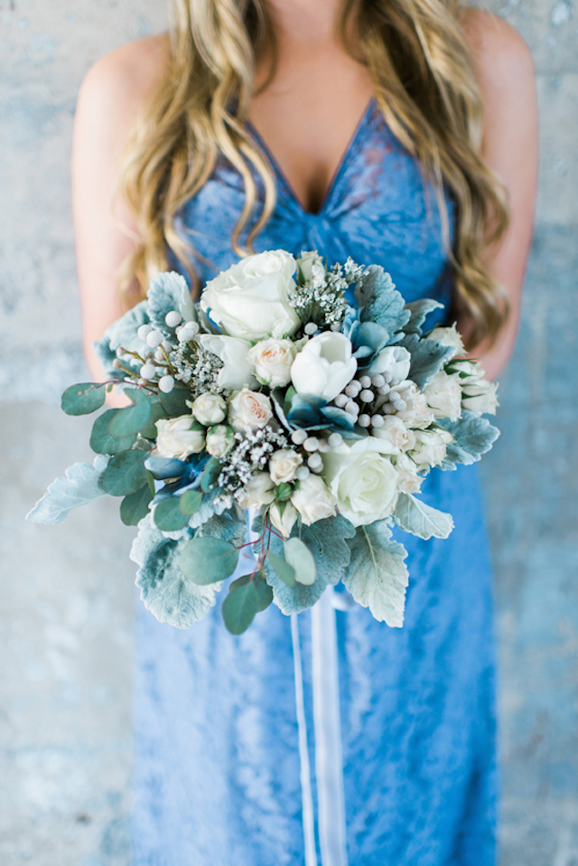 choose_your_colors_bluedusty-blue-wedding-ideas-4.jpg