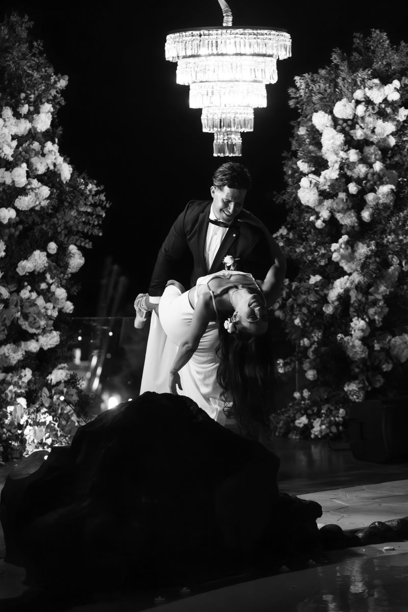 couple dance last
