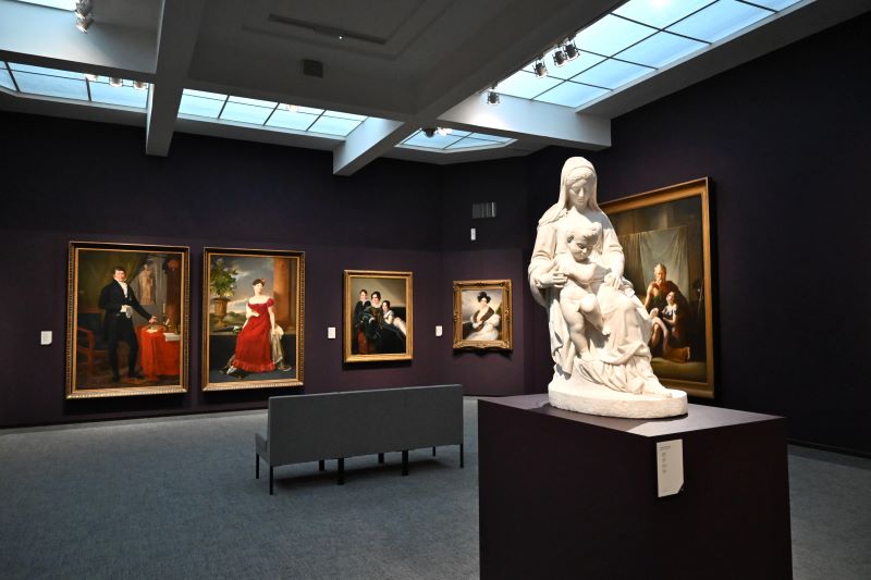 museum groeningemueseum burges shutterstock 2537105203