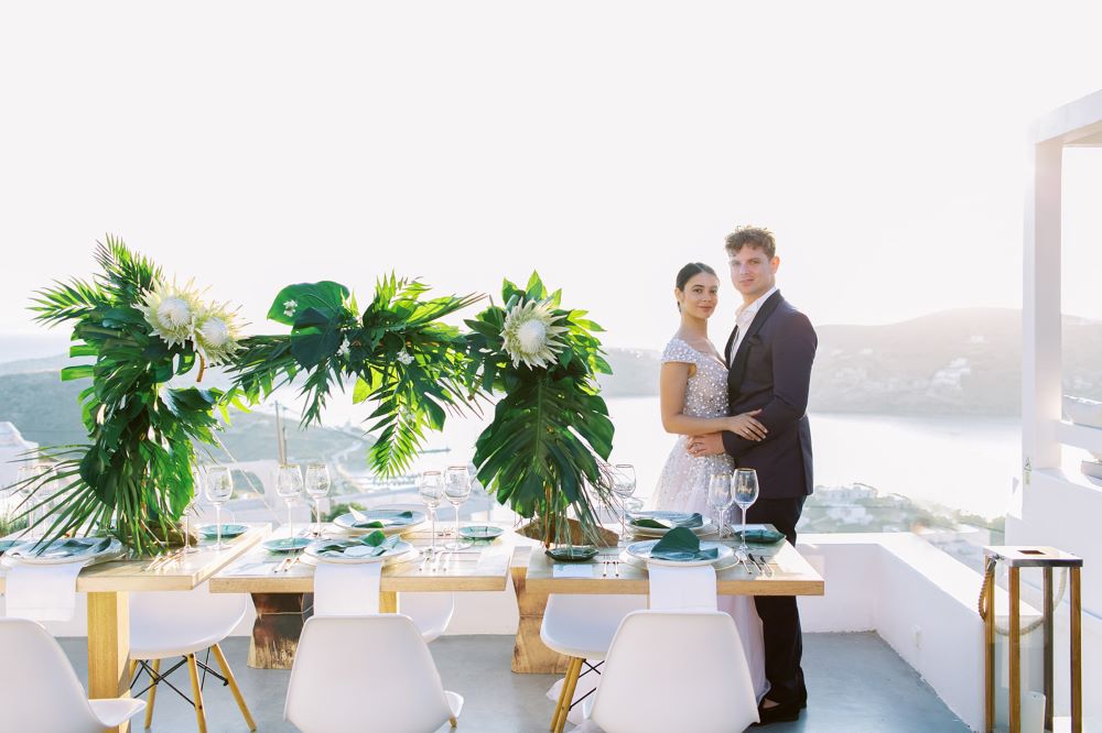 vy trop 89 ios island tropical chic wedding websize